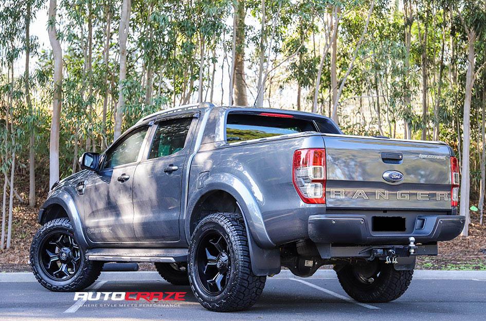 FORD RANGER AVENGER GLOSS BLACK MILLED